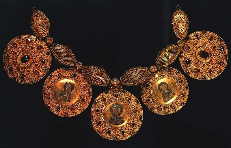 художественное ремесло на руси. культура и искусство киевской руси. художественное ремесло 9 12 века. поливная керамика древней руси 15 века. художественное ремесло 9 12 века.