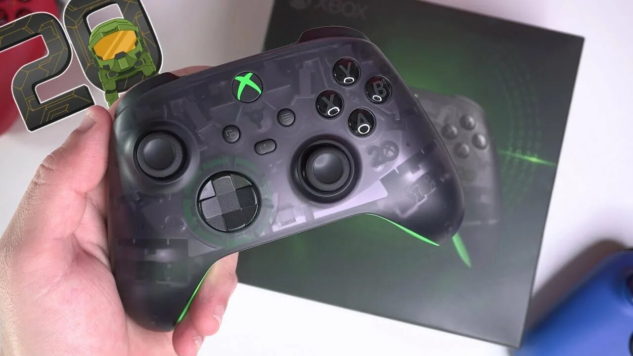 Go xbox. Геймпад xbox series 20 year anniversary. геймпад беспроводной xbox series x/s 20th anniversary special edition. геймпад xbox к 20 летию с подставкой. xbox series x распаковка.