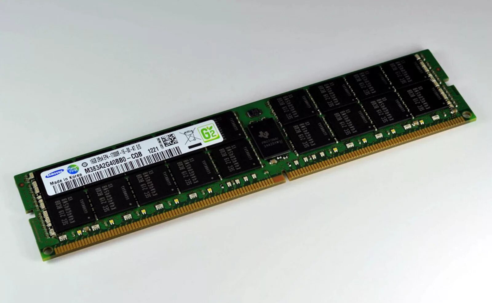 Память dimm ddr4. DIMM ddr4. Модуль памяти Samsung DDR 4. Оперативная память Samsung ddr4. Samsung 16gb DDR SDRAM Module.