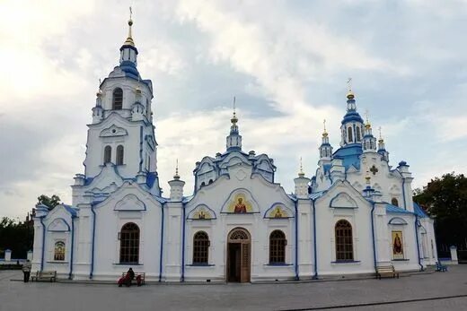 Шесть тюменских храмов и мост Челюскинцев украсит подсветка Тюменская линия Дзен
