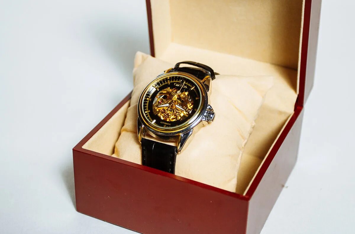Сколько стоят часы омега. Механические часы омега. наручные часы omega механика. часы омега мужские 8022 оригинал. наручные часы omega 1841.70.34.