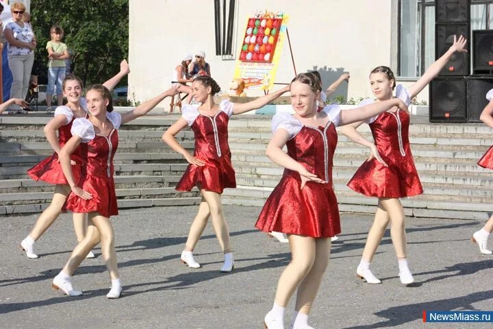 Садик 98 миасс машгородок. Крылья миасс машгородок. Образовательный центр миасс машгородок. Юность машгородок. Крылья миасс машгородок.