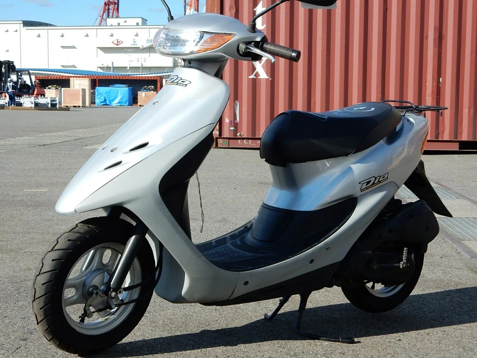 Скутера honda 27. Honda Dio af27 ZX. Скутер Honda Dio af 27. Скутер Honda Dio 2010. Скутер Хонда дио АФ 34.