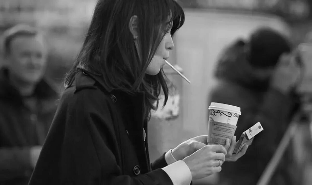 нашла сигарету на улице