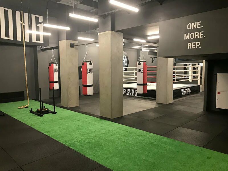 Варяг зал единоборств. Варяг файт джим. Varyag fight gym. Варяг джим черкизовская. Спортивный клуб варяг москва.