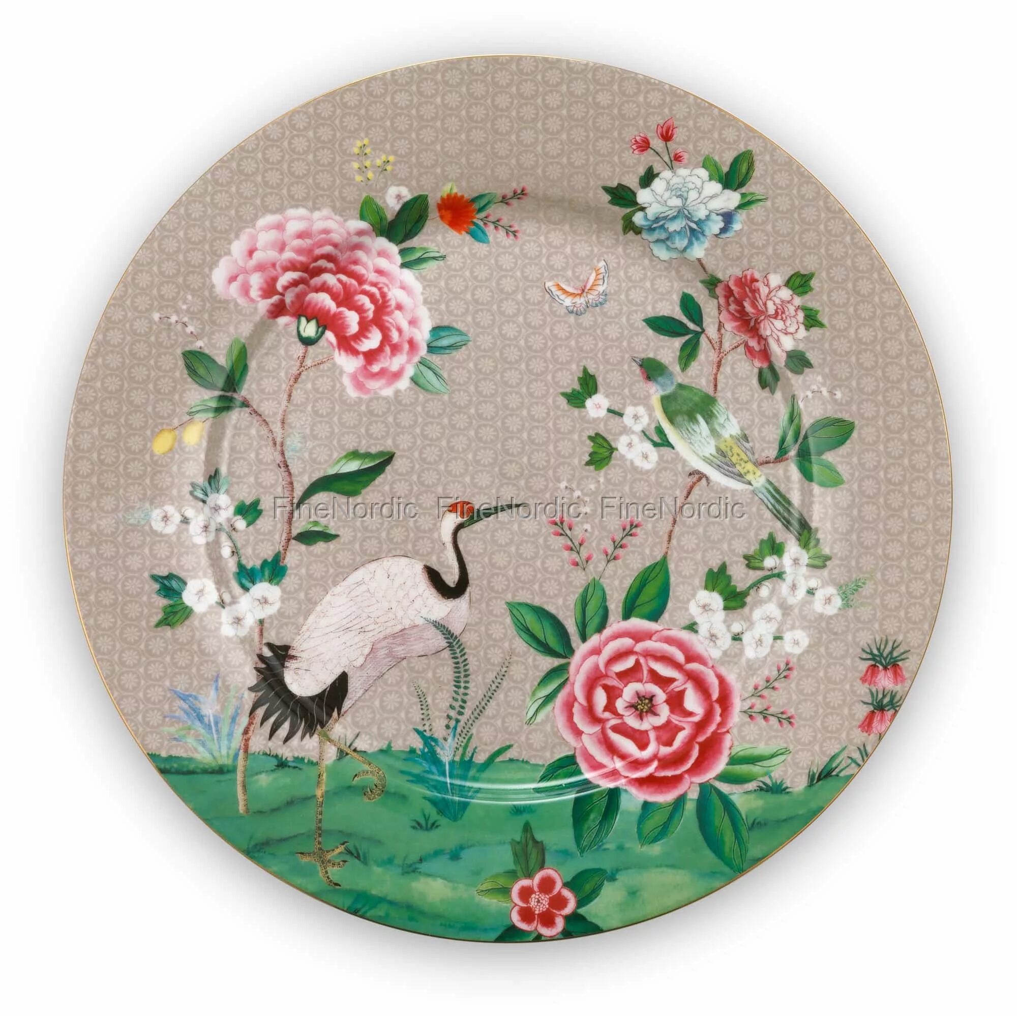 Pip home. Сервировка стола с тарелками pip studio love birds white. pip studio посуда.