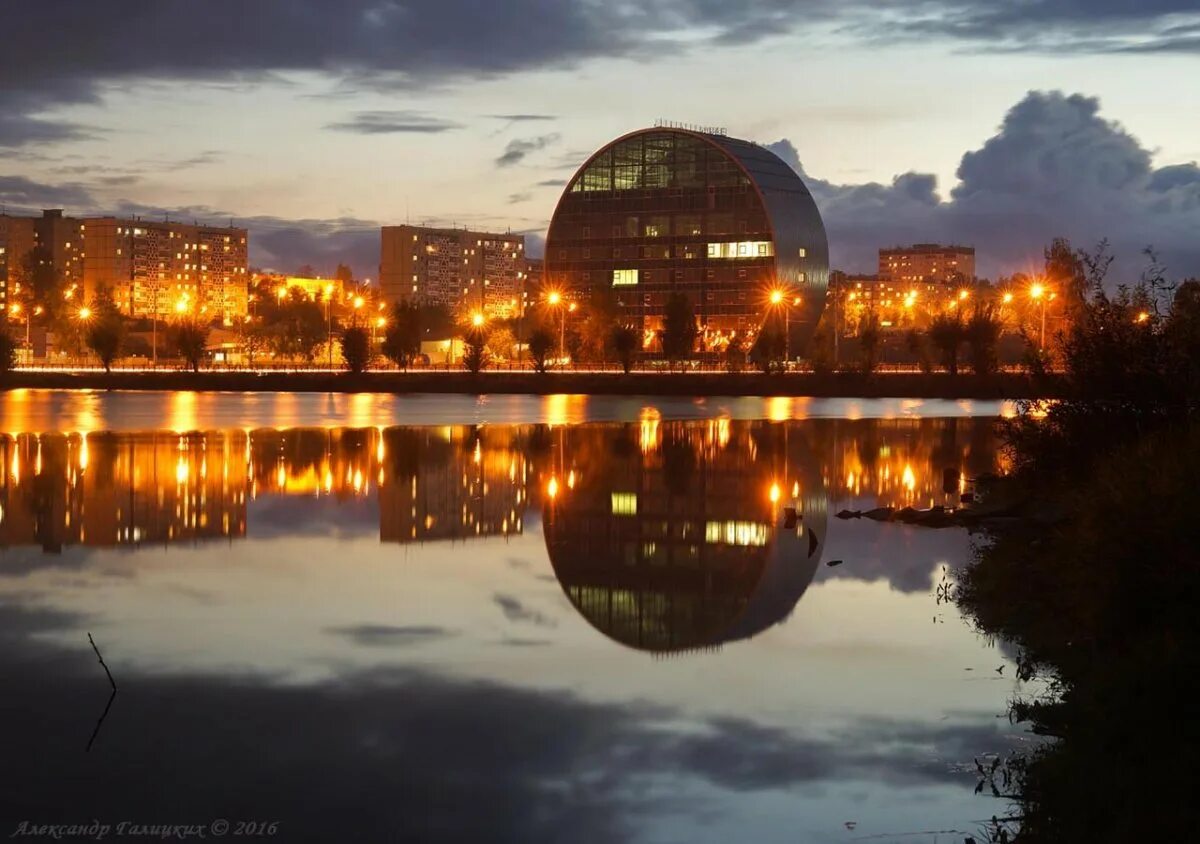 Набережная первоуральск ночью. Набережная первоуральск ночью. Г первоуральск свердловская область. Набережная первоуральск ночью. Первоуральск набережная икц.