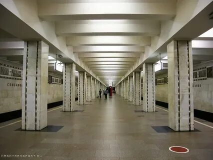 Станция метро дата