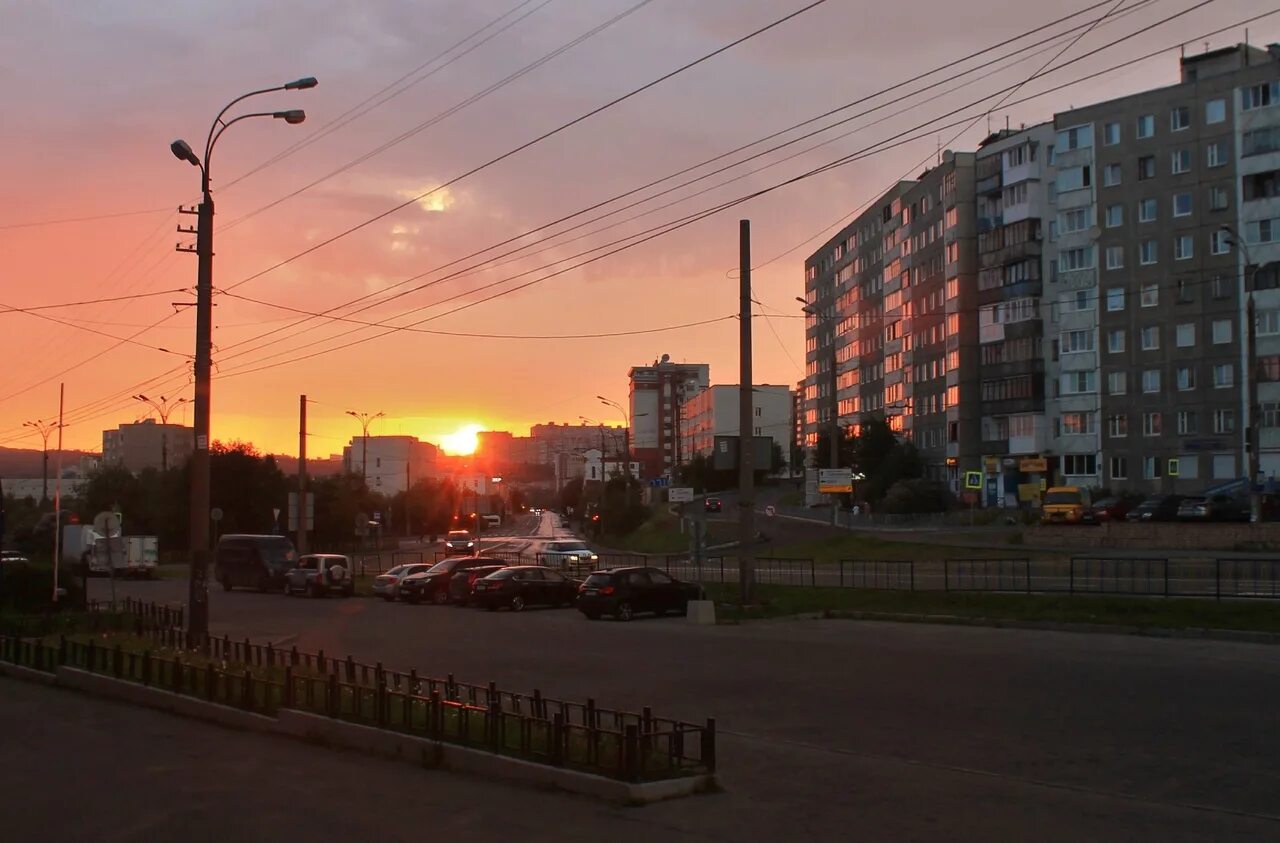 Ночной Мурманск. Фото ночного Мурманска. Ночной Мурманск клипарт. Мурманск инстаграмные фото. Июльская ночь 3