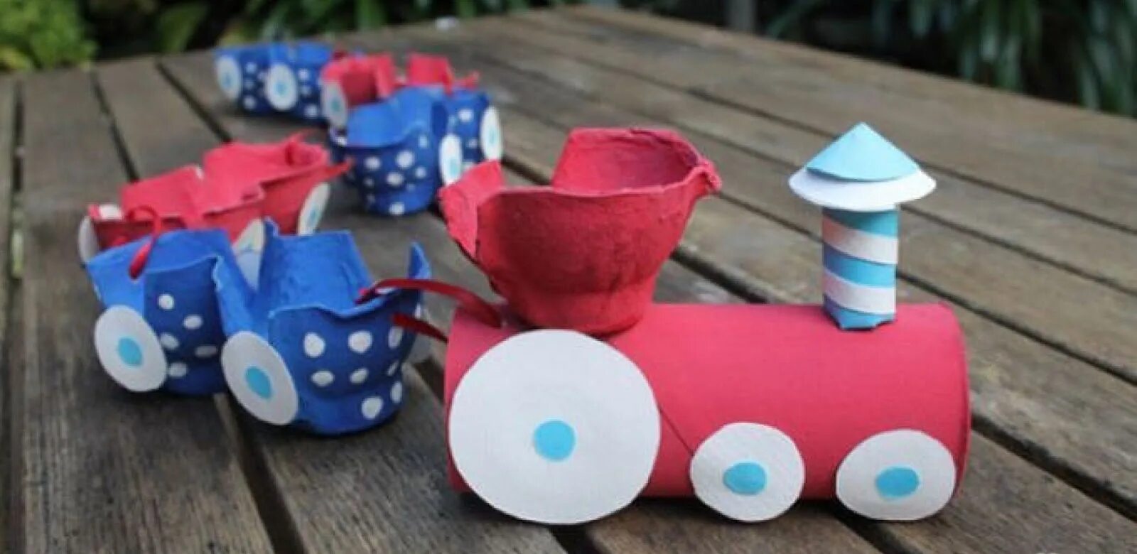 Поделки из бумажных стаканчиков. Игрушки из стаканчиков одноразовых. Поделка из пластиковой бутылки. Подделка из яичных до ков. Поделки из пластиковых стаканчиков для детей.