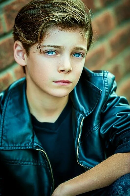 Дилан кингуэлл 2020. Вильям франклин миллер. Вильям франклин миллер 2018. Уильям франклин-миллер 14 лет. Актеры подростки.