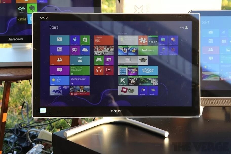 Сони вайо виндовс. Sony VAIO Windows 8. Sony VAIO планшет i5 Windows. Sony VAIO 2013 года Windows 8. XP компьютер сенсорный.