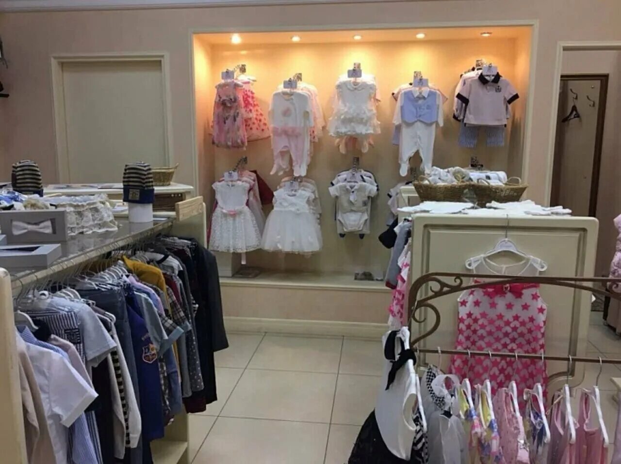 непоседа сити новосибирск. детские магазины школьные вещи. модный ребенок магазин новокузнецк. модный ребенок магазин новокузнецк. крокид кемерово.