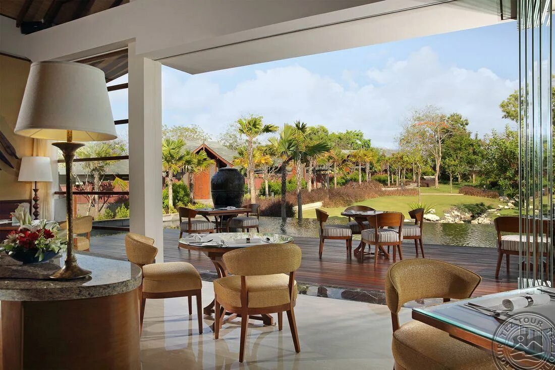 Nusa dua beach hotel spa 5. Нуса дуа бали. Пляж nusa dua бали. Отели нуса дуа 5. The westin resort nusa dua bali 5*.