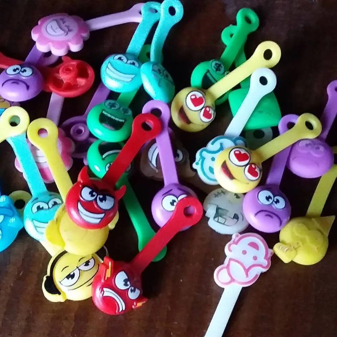 скрепыши 2 вся коллекция. скрепыши 4. рос крепышом. скрепыши 1. скрепыши 1 в магните.