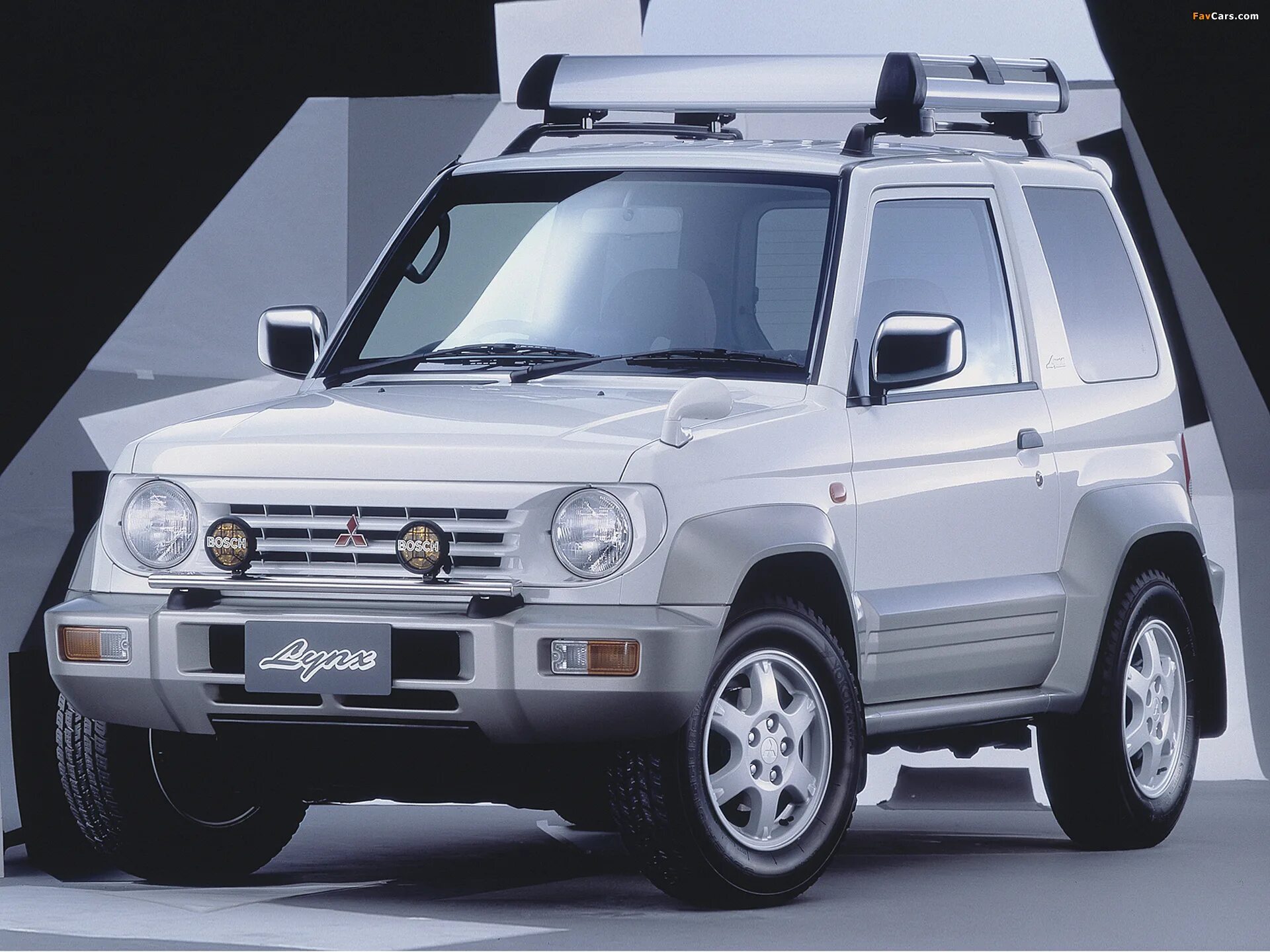 Mitsubishi junior. Mitsubishi Pajero Junior. Мицубиси Паджеро Юниор. Mitsubishi Pajero Junior 1997. Mitsubishi Pajero Джуниор.