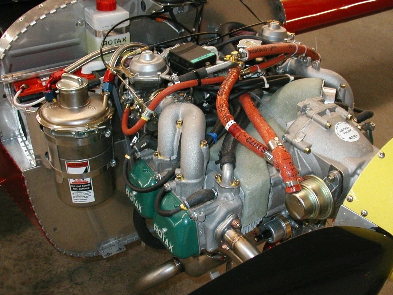 Где установить двигатель. Rotax 912 ULS. Rotax 912 s /ULS. Двигатель Rotax 912 ULS. Rotax 912 s3.