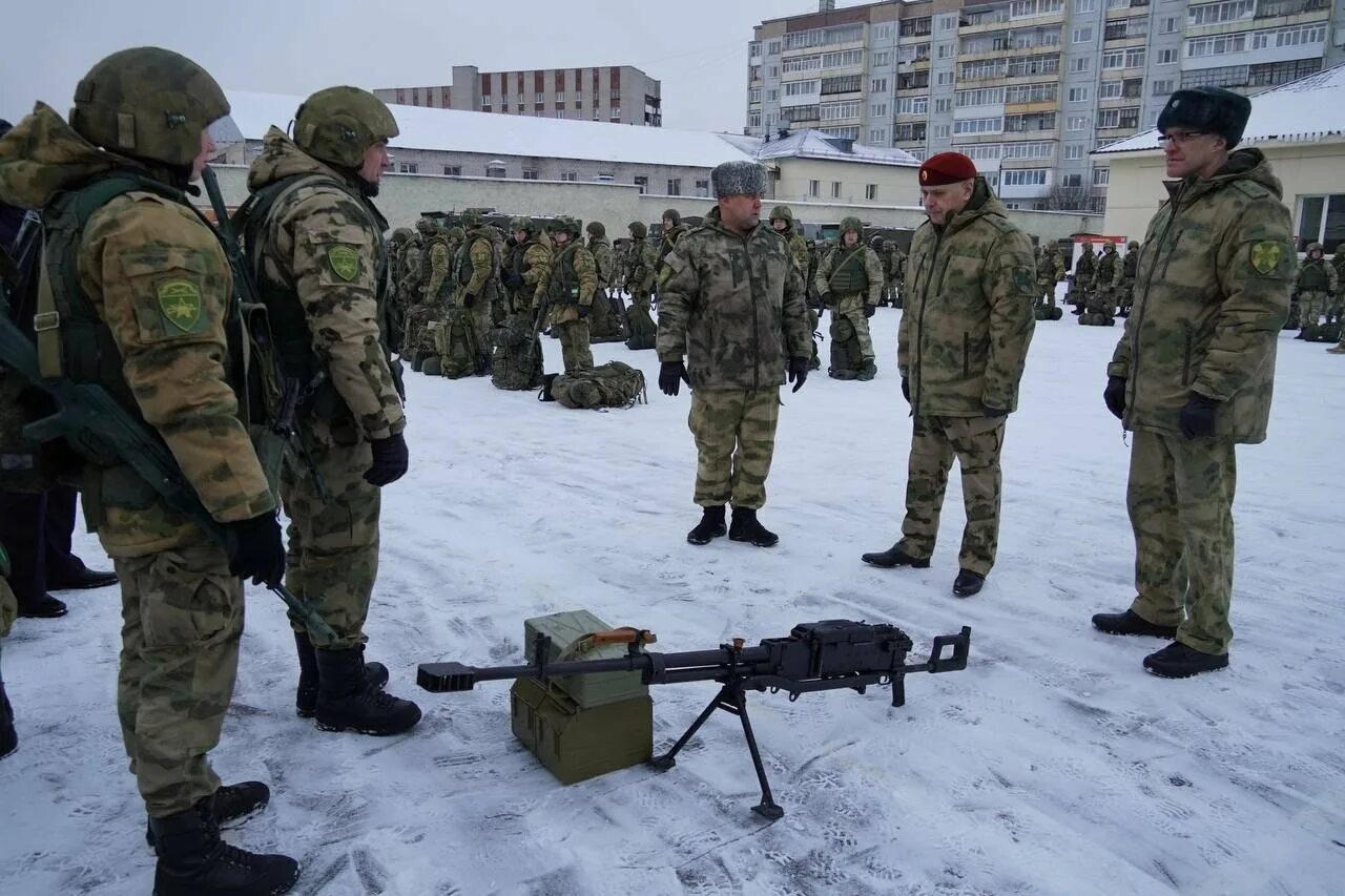 Сзо росгвардии. Командующий Северо-западным округом Росгвардии. Генерал Исаев Росгвардия. Командующий СЗО Росгвардии. Воробьев командующий Северо-западным округом Росгвардии.