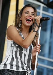 Jana Kramer & Michael Caussin welcome daughter Jolie Rae: cute name?