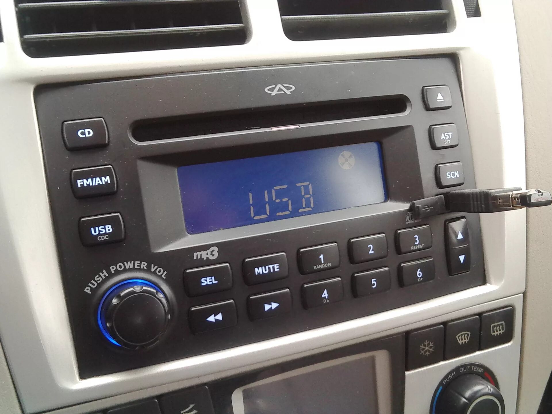 Магнитола 2DIN - Chery Tiggo, 1,6 л, 2013 года аксессуары DRIVE2