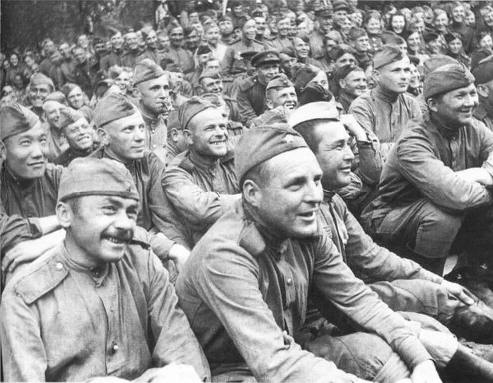 Сайт народу вов. Фронтовой театр Искра. Фронтовые бригады Шульженко. Фронтовые бригады ВОВ. Концерт на фронте