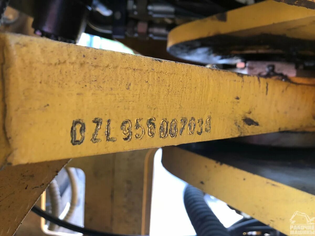 чтз т-130 заводская табличка. номера на б 10. номера казахстана авто. Komatsu d355 шильдик. номера на б 10.