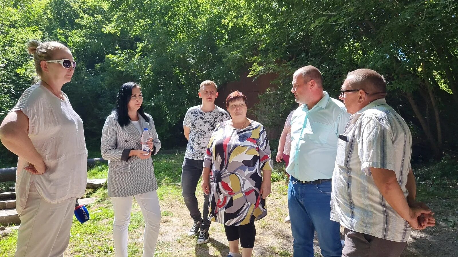 Родники новости сегодня. Деревня высокое в смол районе визит Володина. Село Беловодье Карсунский район Ульяновская область. Большой Родник.