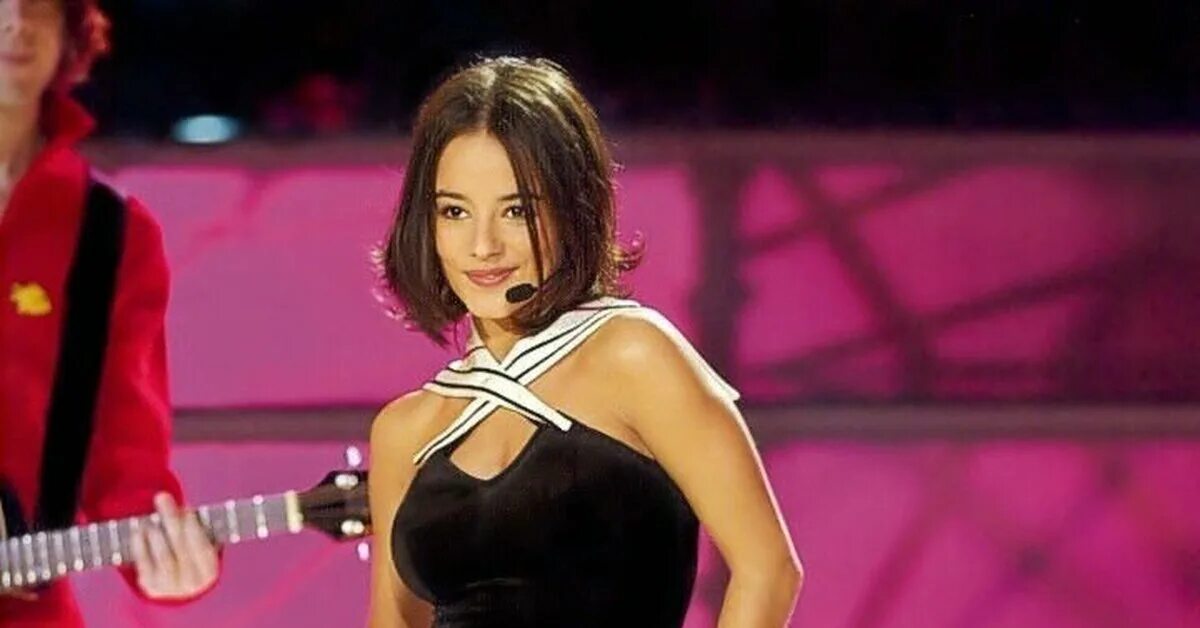 Ализе певица фото 2025 NASIOC View Single Post Ultimate Alizee picture post (56k and slow 'puters--