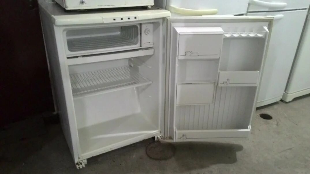 Холодильник 80 см высота