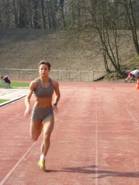 Sarah herdt. Бельгийская спортсменка sarah de herdt. Sarah herdt. Sarah herdt. Бельгийская спортсменка sarah de herdt 2019.
