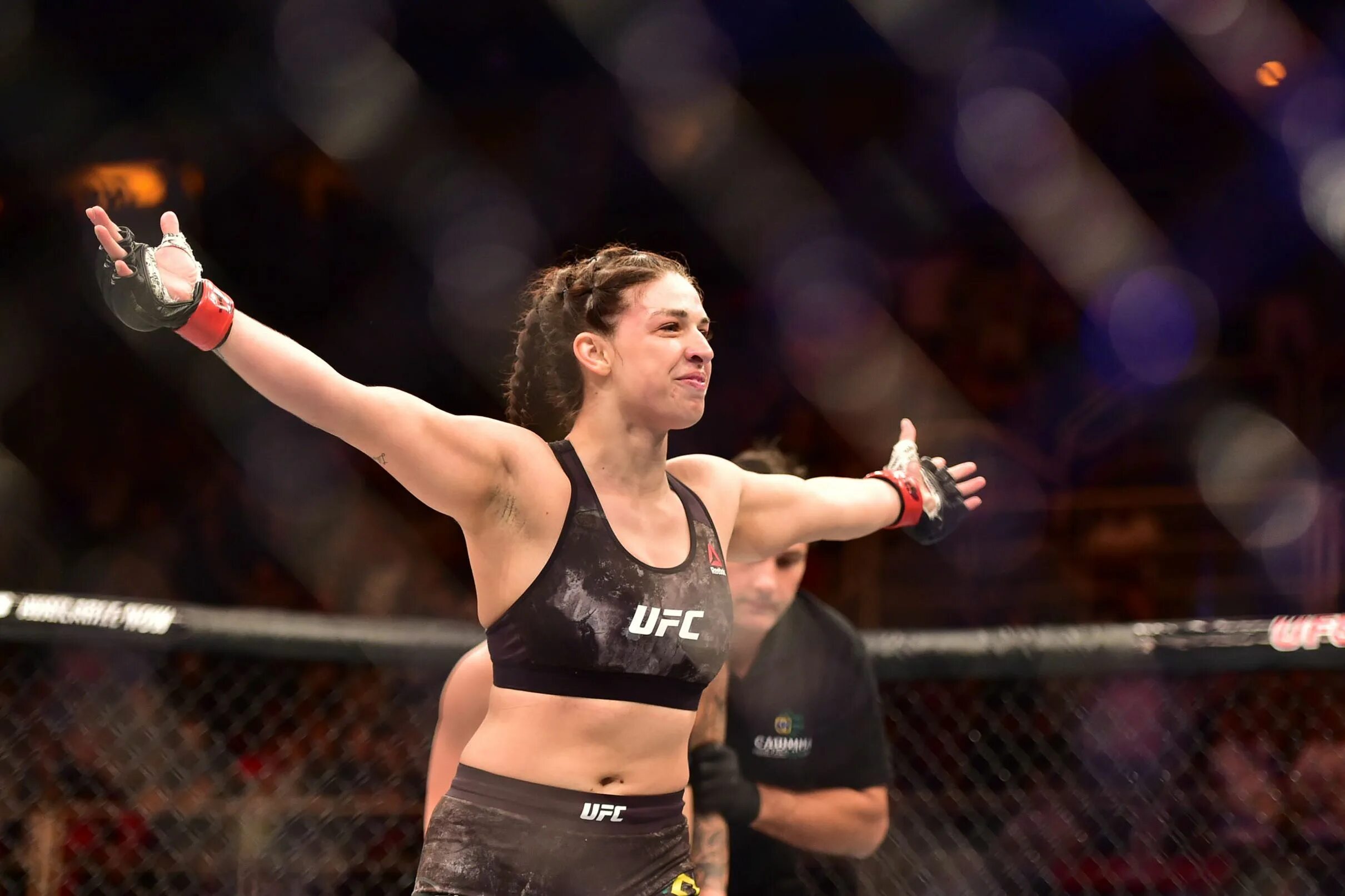 Дерн боец. Боец ufc маккензи дерн маккензи. Маккензи дерн боец. Маккензи дерн. Маккензи дерн.