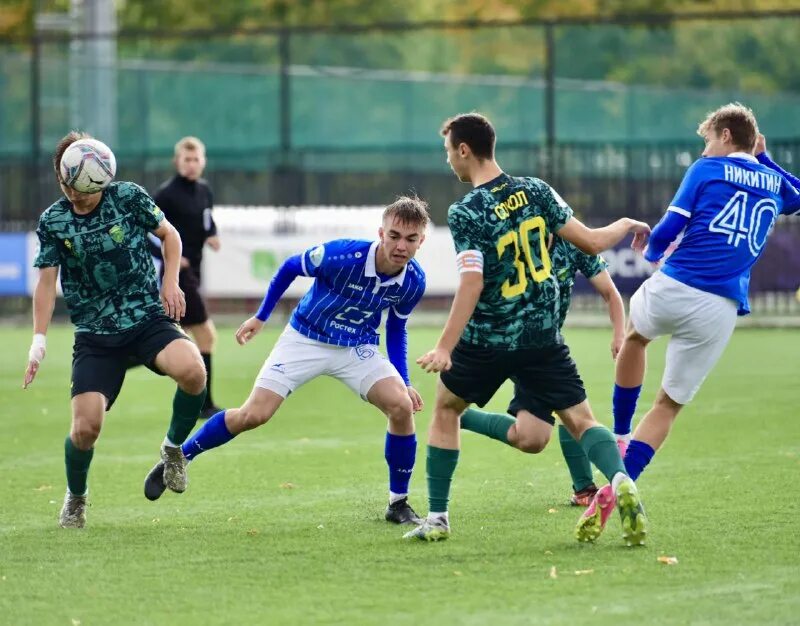 мфл молодежная футбольная лига. защитники молодёжной футбольной лиги фото. мфл молодежная футбольная лига. медийная лига футбола. команда техас футбольная мытищи.