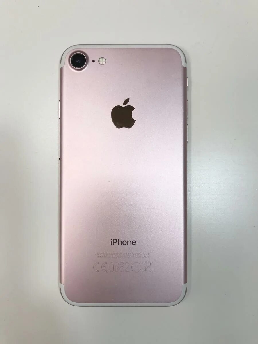 Айфон 7 вода. Эпл айфон 7 64 ГБ. Iphone 7 64gb. Айфон 7 плюс. Apple iphone 7 32gb.