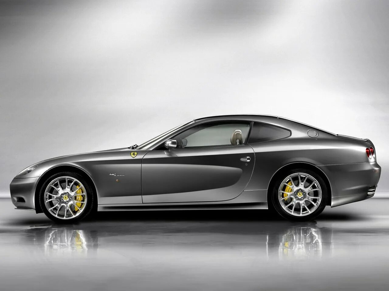 Ferrari 612. 612 Scaglietti. Феррари Скаглиетти 612. Ferrari 612 сбоку.