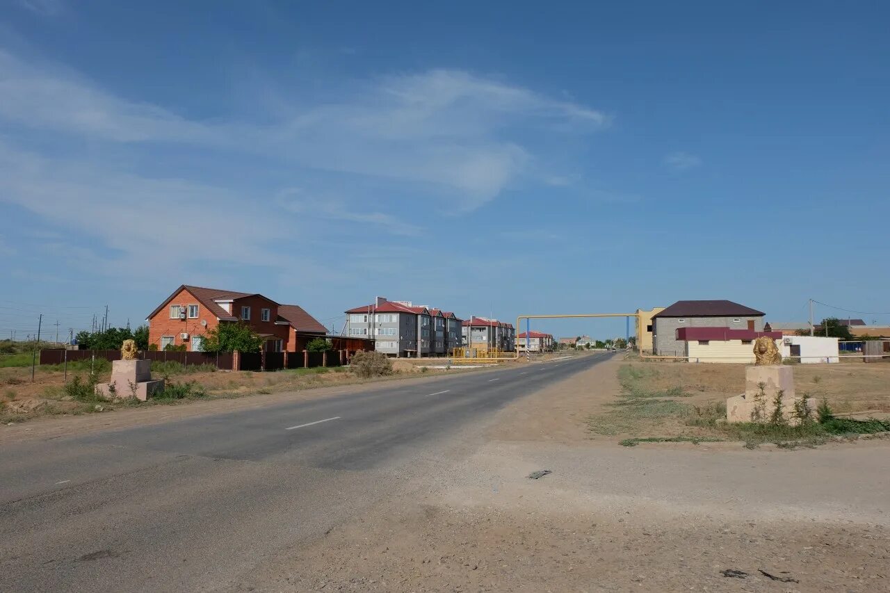 Село Володаровка Астраханская область. Пос Володарский Астраханская область. Поселок Володарского Астраханская область. Поселок Володарский Астраханская область достопримечательности. Погода п володарский