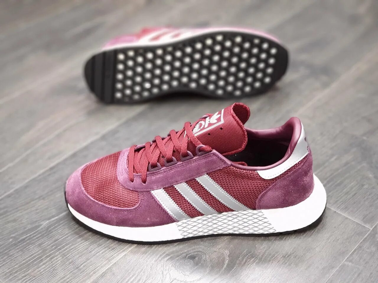 Adidas Marathon x 5923. Кроссовки адидас Burgundy. Adidas g27862. Adidas Originals Marathon. Артикул кроссовок адидас