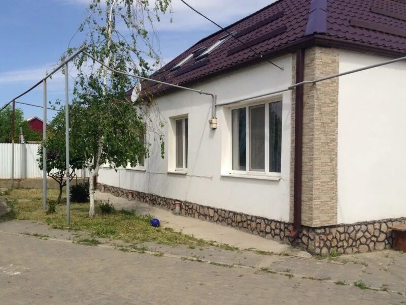 Недвижимость элиста. Дом в Элисте. Двухэтажный дом в Элисте. Частный дом в Элисте