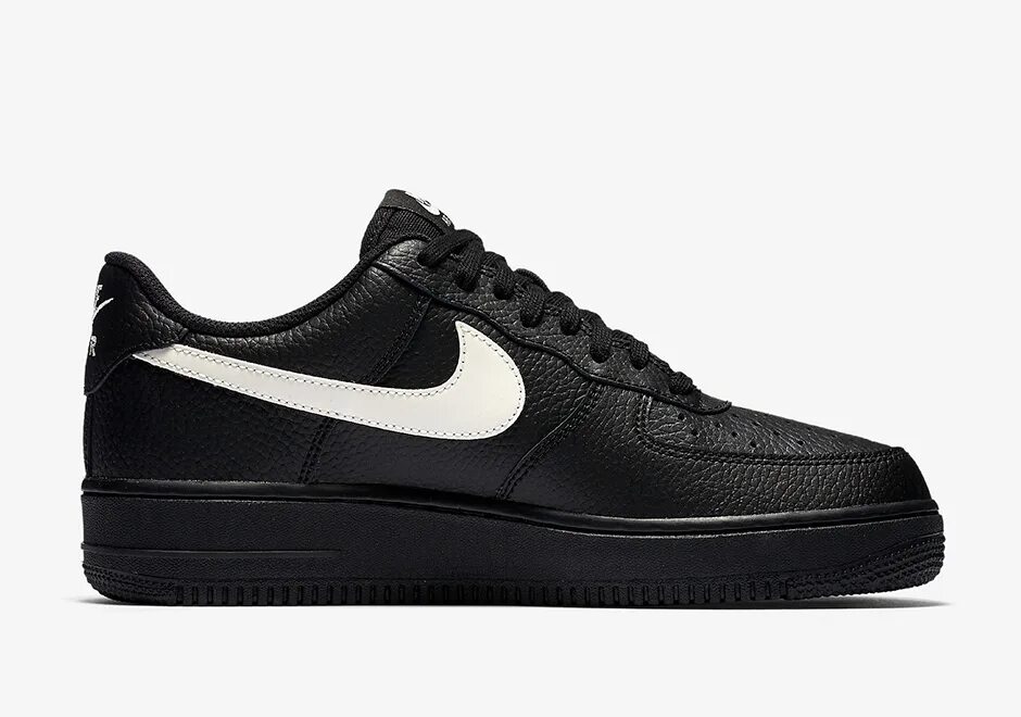 Nike Air Force Black Swoosh. Nike Air Force 1 Low черные. Nike Air Force White Black Swoosh. Nike Air Force 1 Low Black Swoosh. Найк черного цвета