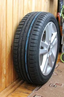 Nokian 215 60 r16