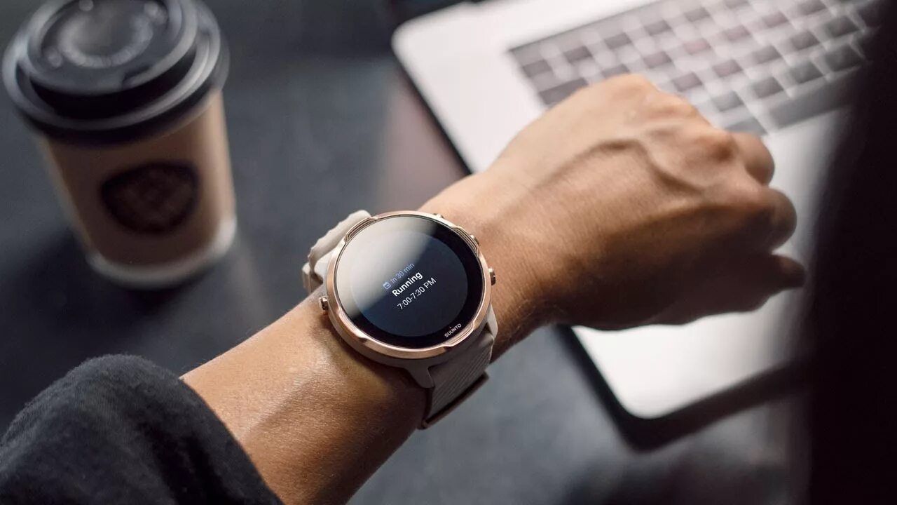 Galaxy watch разряжаются. Часы suunto 7. suunto smart watches. часы suunto ss050382000. smart watch 7.
