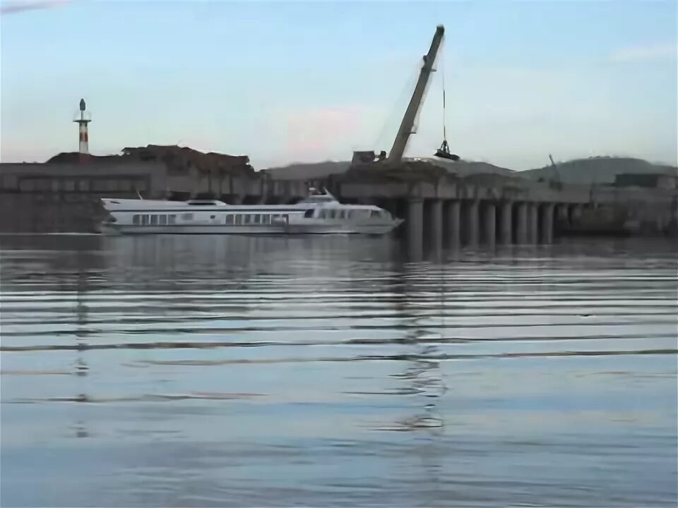 Метеор братск. Теплоход иркутск братск. метеор иркутск братск 2025. метеор иркутск балаганск. метеор порт братск.
