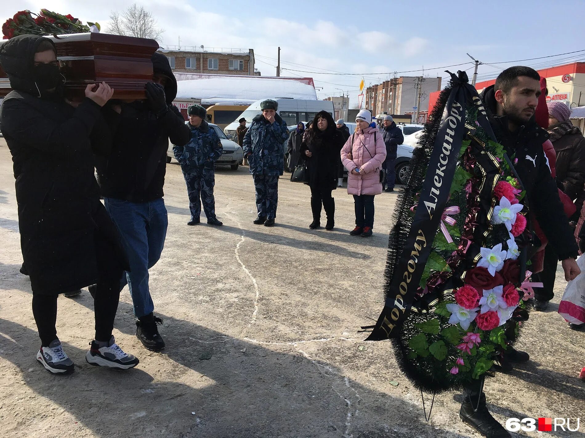 ДТП В Курумоче Самарской. Похороны погибших Курумоч Самара. Похороны нава