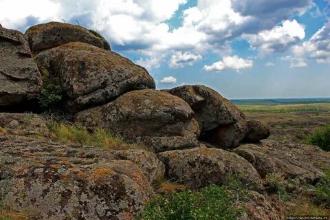 Каменную гряду