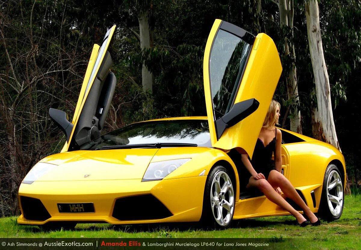 Lamborghini Murcielago lp640. Lamborghini Murcielago и девушка. Ламборгини с девушкой. Ламборджини диабло с девушкой. Хочу ламборгини хочу ламборгини песня