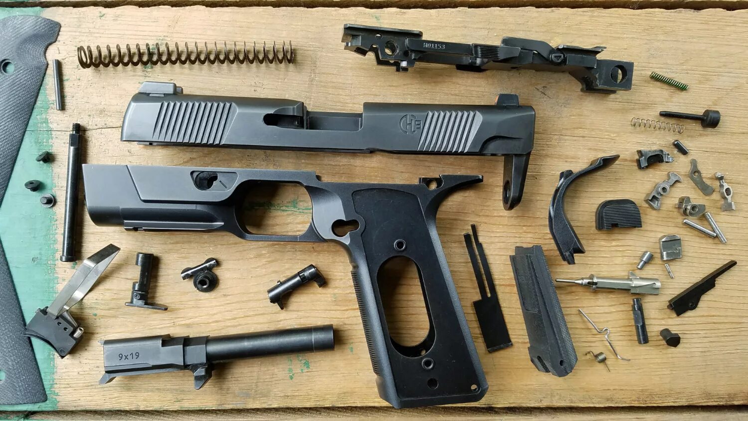 15 9 х 30. Hudson h9. Hudson h9 Pistol Tactical. Hudson 1911.