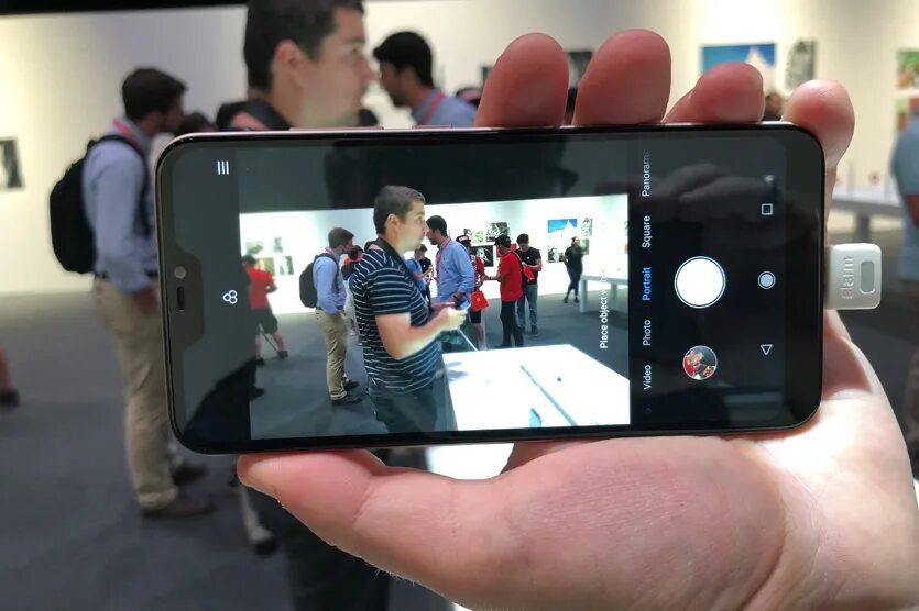 Стоит ли сейчас покупать смартфоны. Mi a 2 lite камеры. стоит ли покупать смартфон. стоит ли брать смартфон ифел а 25.