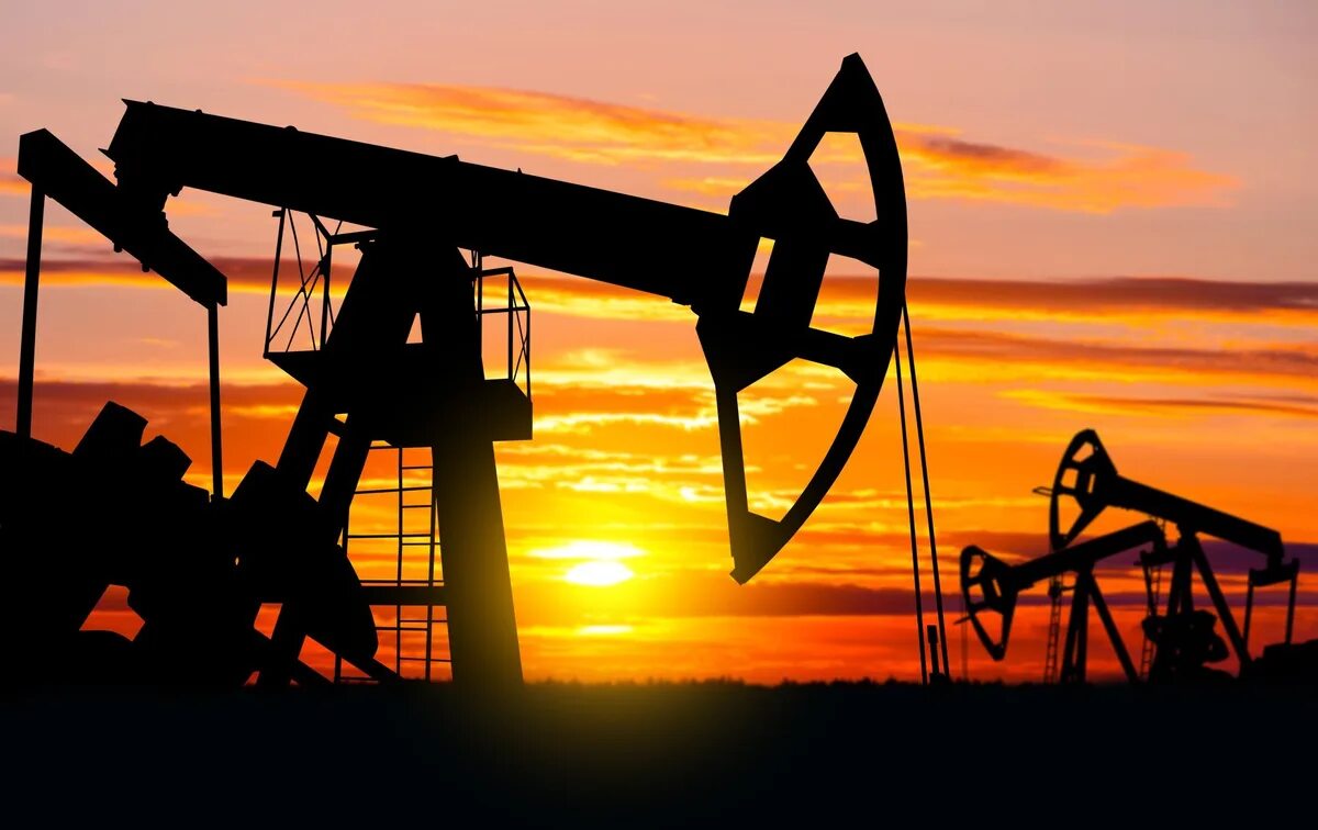 Нефтяная промышленность входит в. Добыча нефти. нефтяная вышка. добыча нефти нефти. нефтяная качалка.