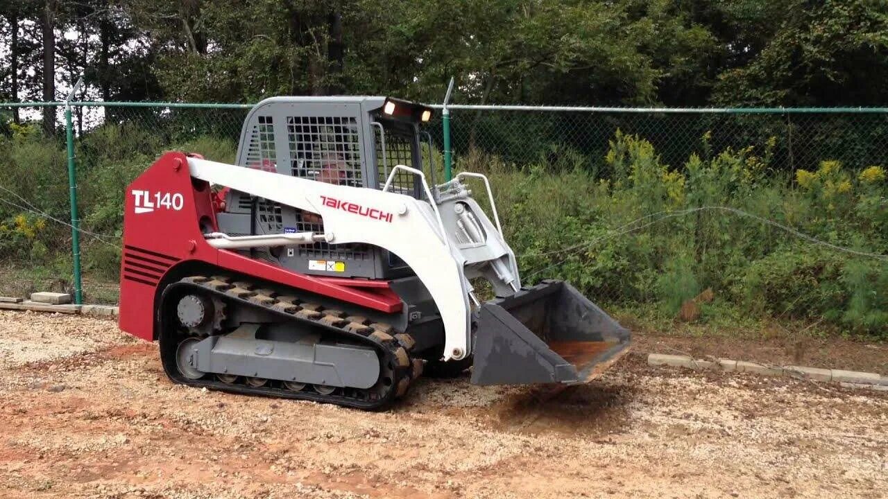 140 tl. Погрузчик Takeuchi tl140. Мини-погрузчик Takeuchi TL 140, 2008. Такеучи ТЛ-140. Мини погрузчик Такеучи 140.