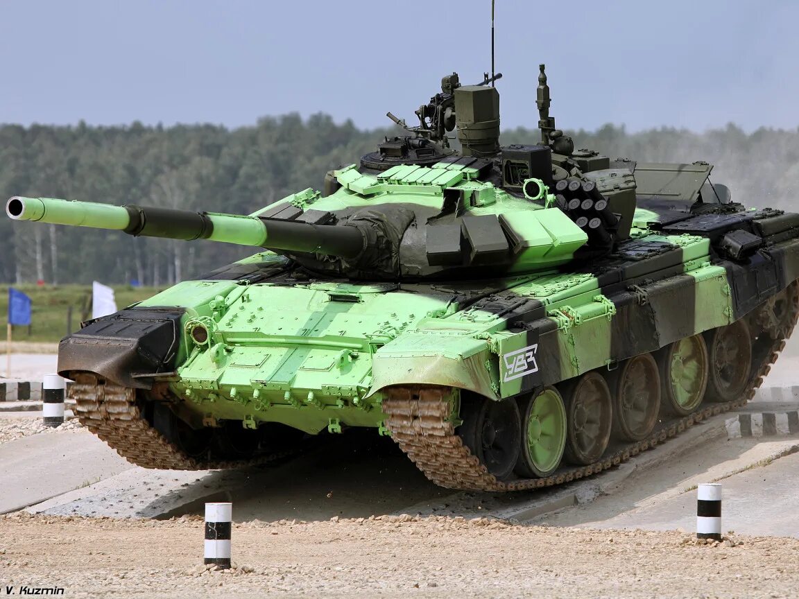 Как выглядят танки россии T-80U: The Soviet Huntress Implemented Suggestions War Thunder Official Fo
