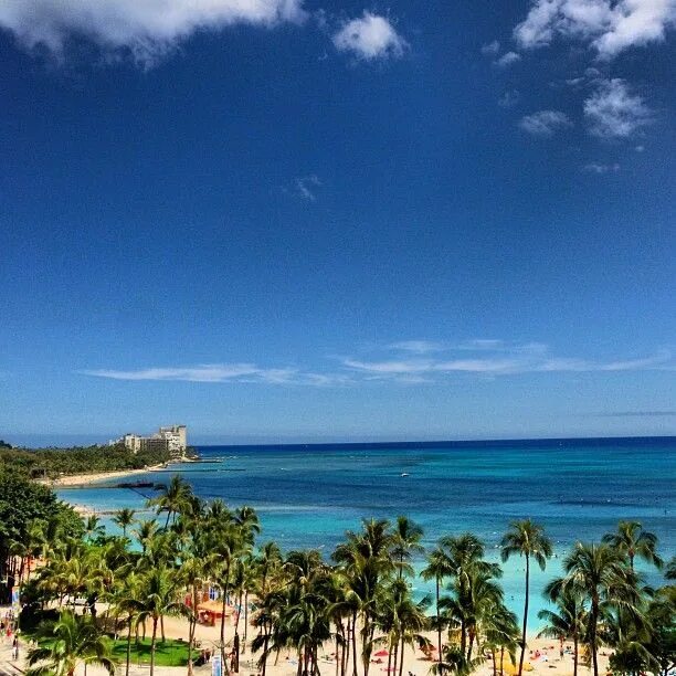 Вайкики Бич Гавайи. Пляж Вайкики. Waikiki Beach. Вайкики город.